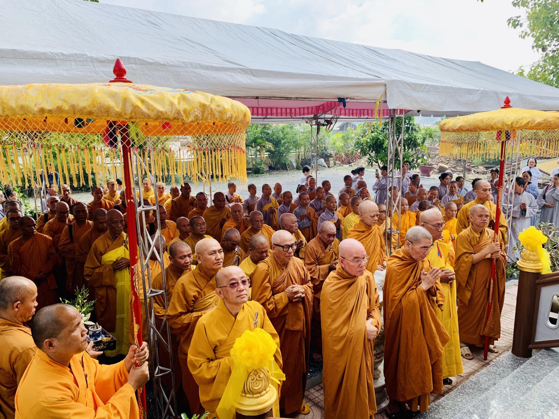 Lế Bổ nhiệm trụ trì và khánh thành tịnh xá Thắng Liên Hoa